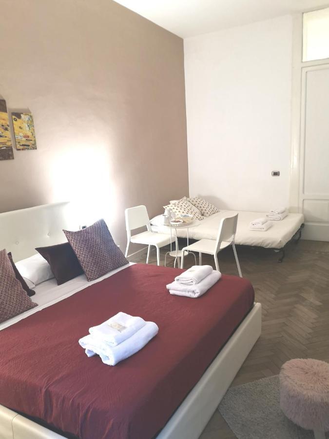 Domus Luigi Leone Panzió Nápoly Kültér fotó